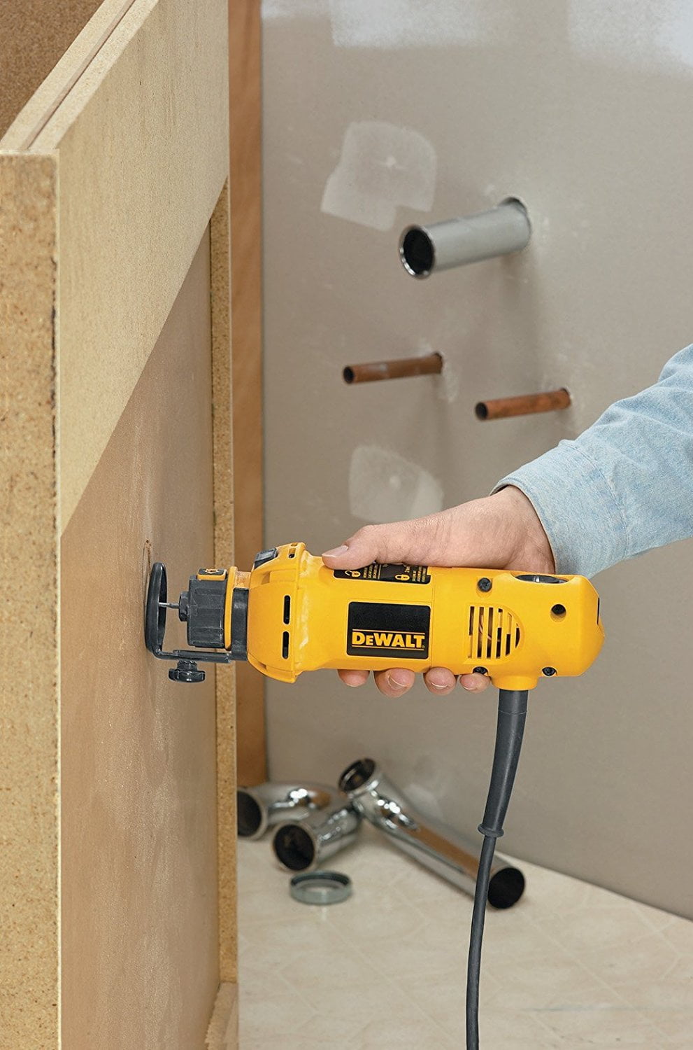 DeWALT DEWDW660Y Cut-Out 5 Amp 30000 RPM Rotary Tool DEWALT DW660 Cut-Out 5 Amp 30000 RPM Rotary Tool with 1/8-Inch and 1/4-Inch Collets